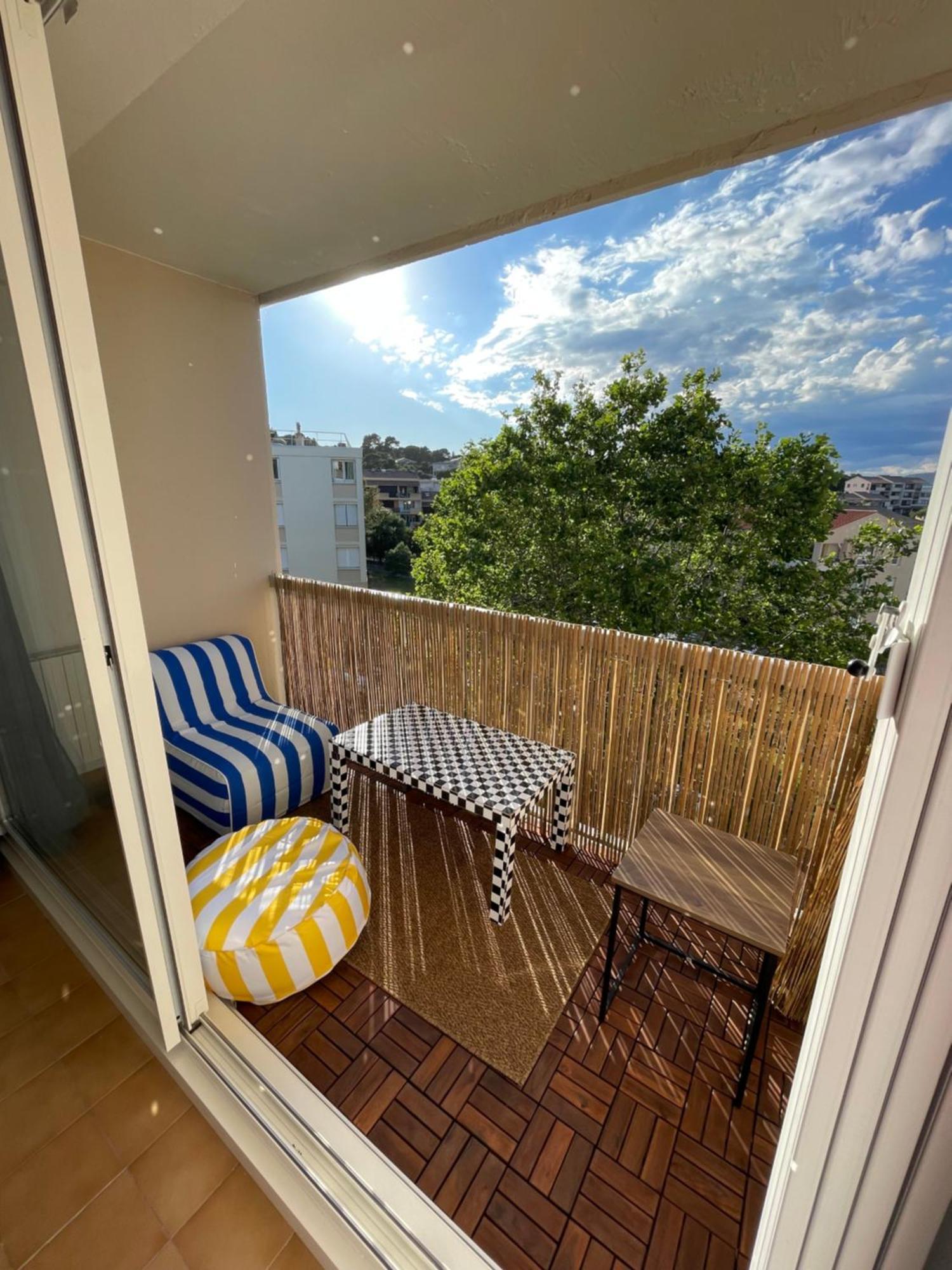Appartement Superbe Duplex Refait A Neuf ! à Hyères Extérieur photo